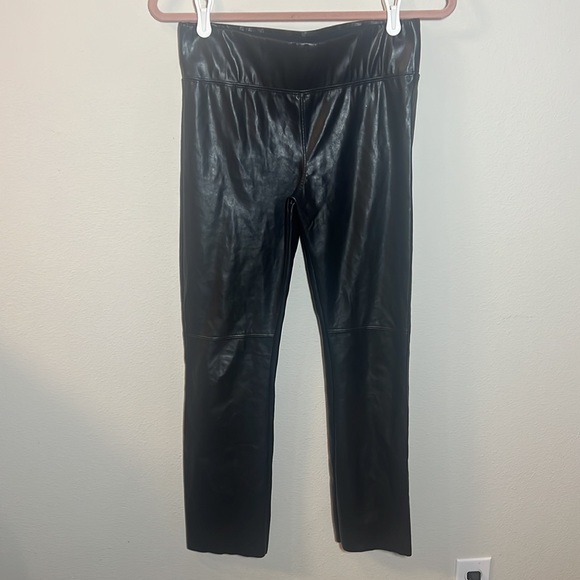David Lerner Gemma High Rise Vegan Leather Black Pant Leggings Small - Picture 4 of 6